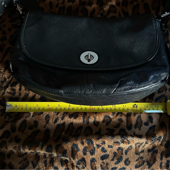 Coach Black Pebbled Leather Adjustable Strap Crossbody/Shoulder Bag - Picture 5 of 8